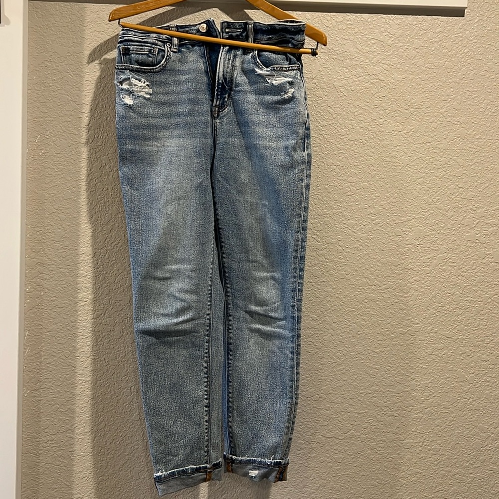 American Eagle distressed mom Jean